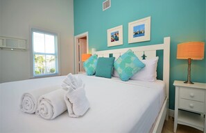 3 bedrooms, desk, iron/ironing board, travel cot