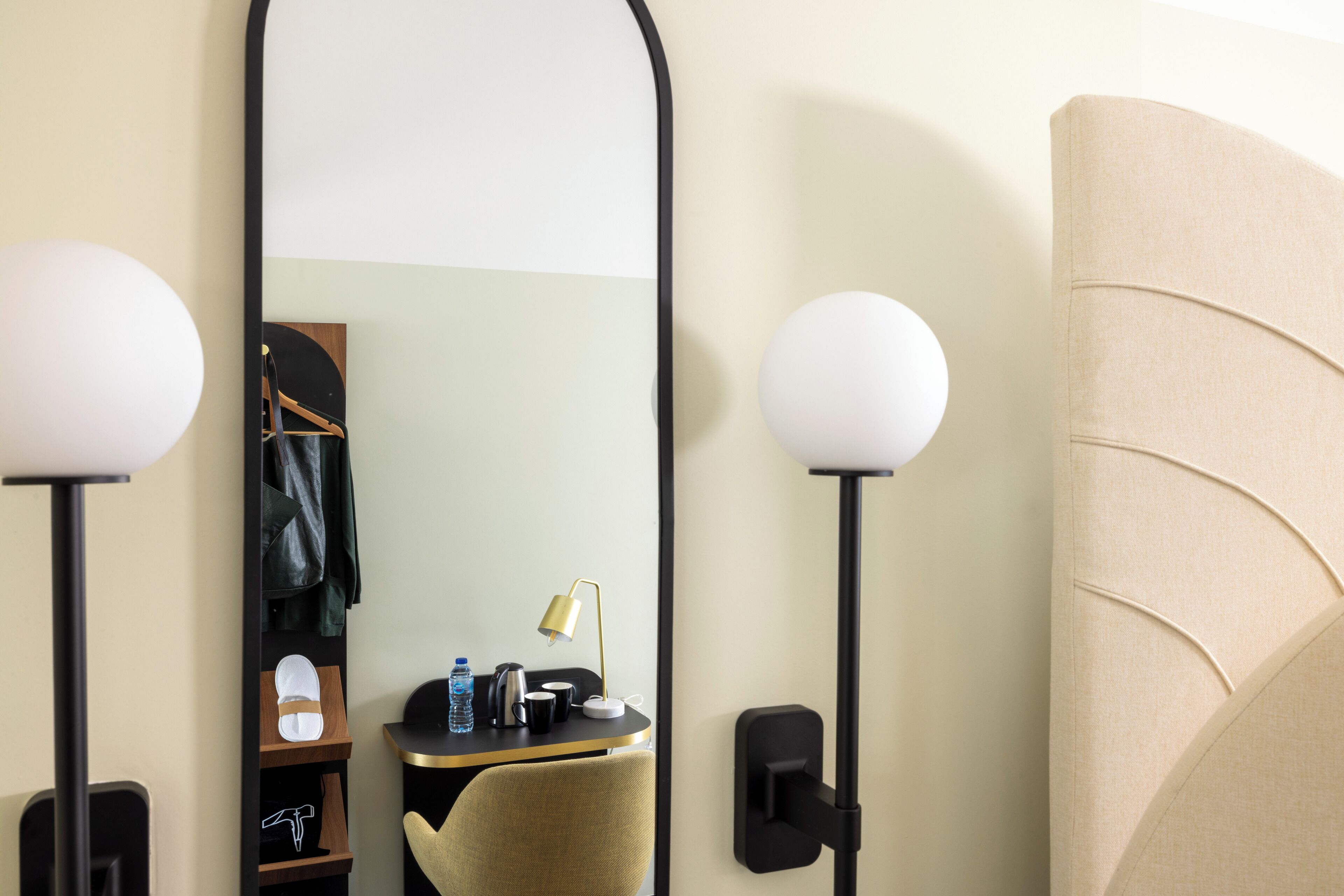 privilege double room with bathtub | 1 bedroom, desk, laptop workspace, soundproofing