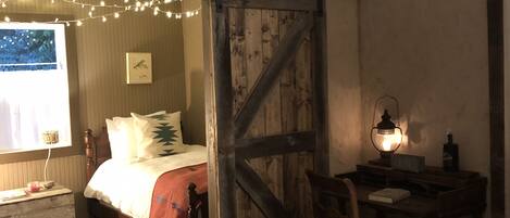 2 bedrooms, internet, bed sheets