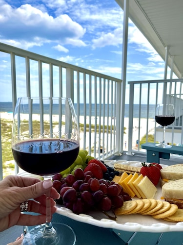 Oceanfront Condo Complex - Luxury condo, 2/2, allergy-friendly/no pets