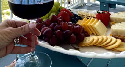 Oceanfront Condo Complex - Luxury condo, 2/2, allergy-friendly/no pets