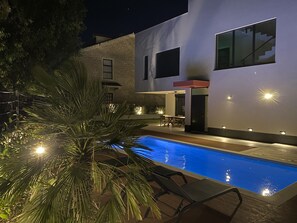 Piscine extérieure