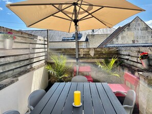 House, Private Bathroom | Balcony view