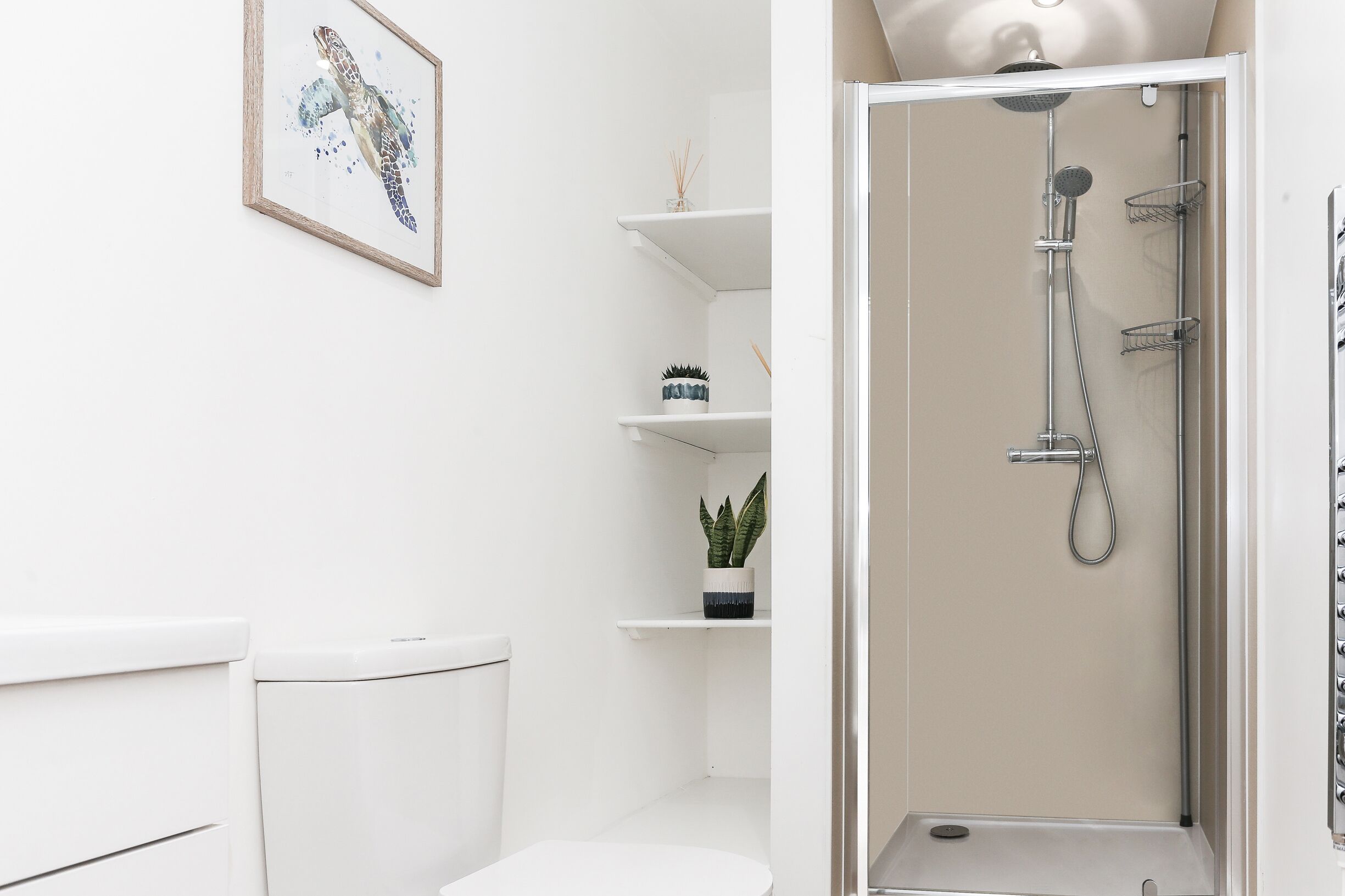 Apartment, Private Bathroom | Bathroom | Free toiletries, towels, soap