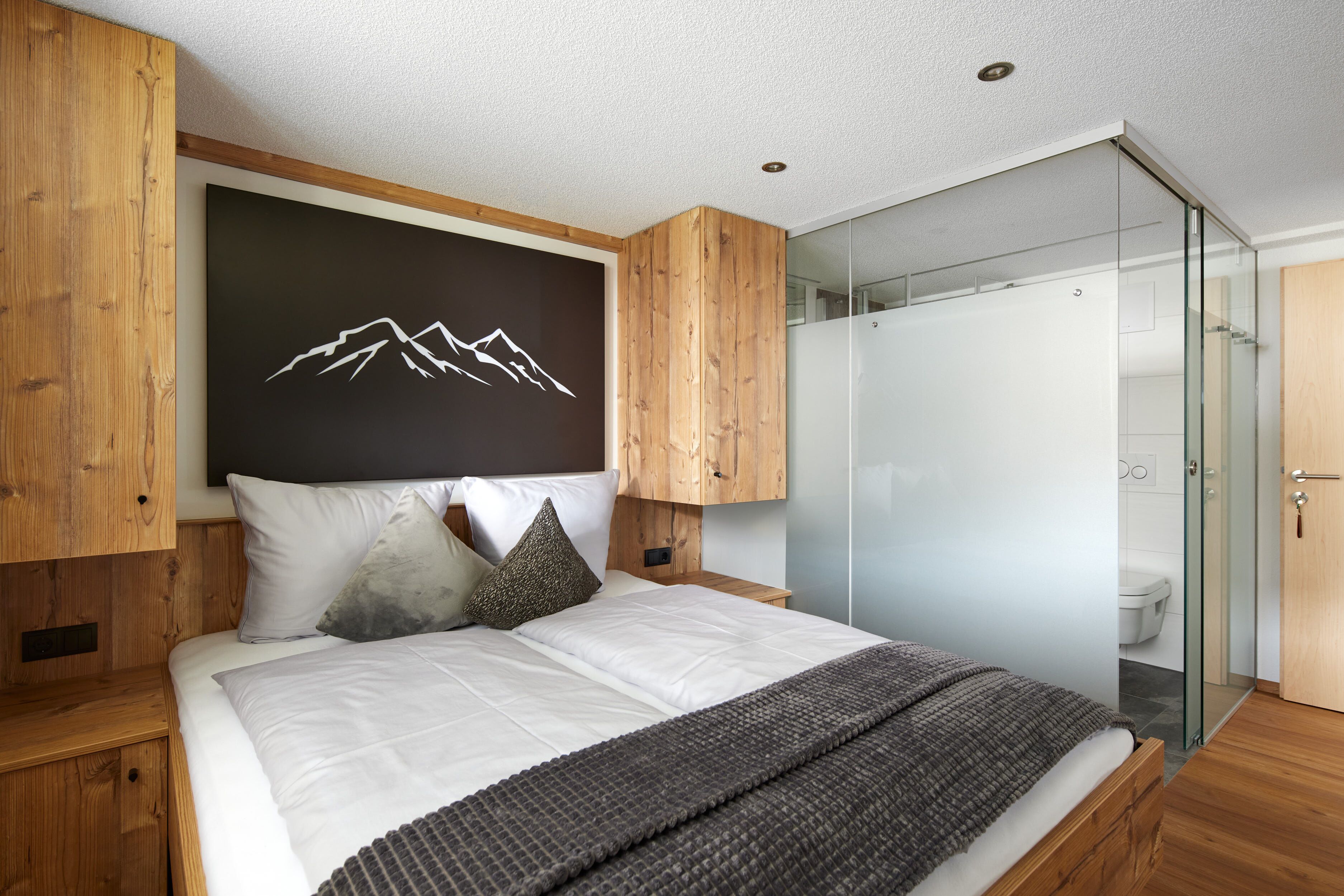 3 Schlafzimmer, Bügeleisen/Bügelbrett, WLAN, Bettwäsche