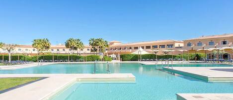 Indoor pool, outdoor pool