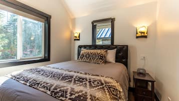 2 camere, una scrivania, Wi-Fi (a pagamento), lenzuola