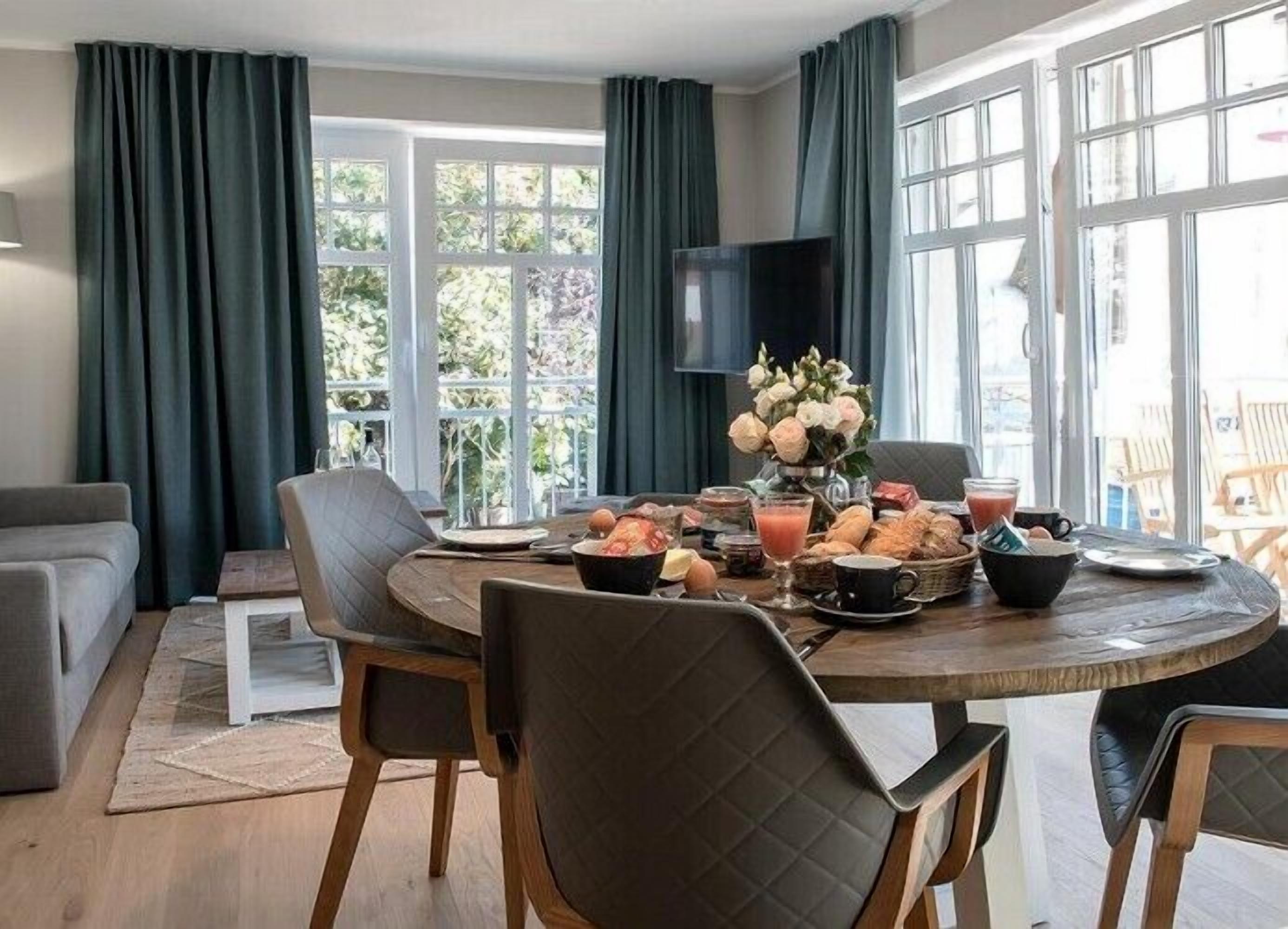 تناول الطعام