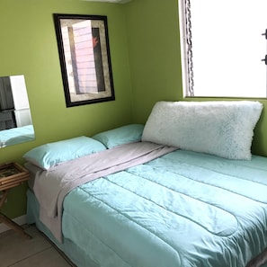 1 quarto, Wi-Fi de cortesia, roupa de cama