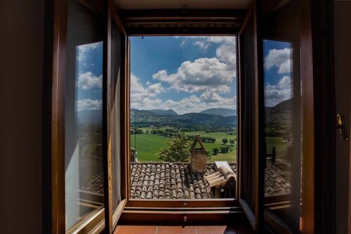 Perla two-room apartment with valley view