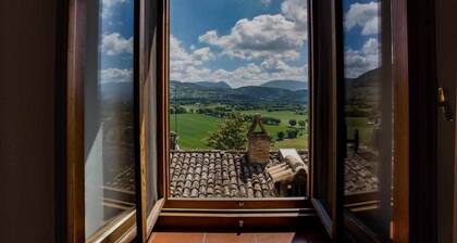 Perla two-room apartment with valley view