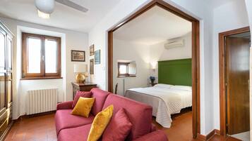 1 camera, culla da viaggio, Wi-Fi gratuito, lenzuola