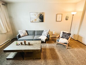 Televisio, työhuone