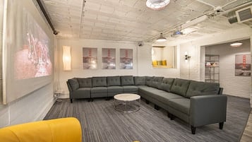 TV, offices