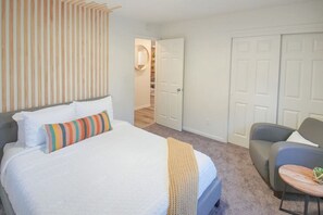 2 bedrooms, desk, iron/ironing board, travel crib