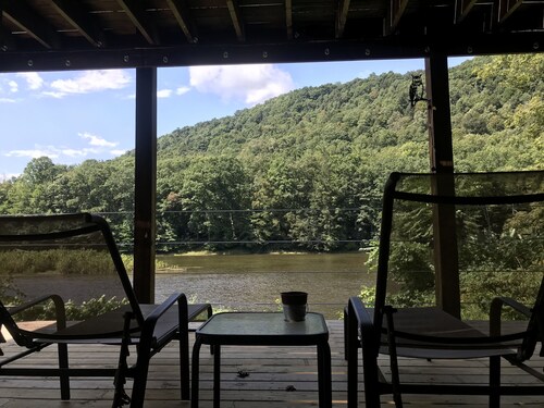 River Watch- Riverfront House on the  Cheat River WaterTrail