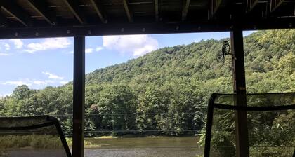 River Watch- Riverfront House on the Cheat River WaterTrail