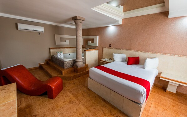 Luxury Room, 1 Bedroom, Garden View