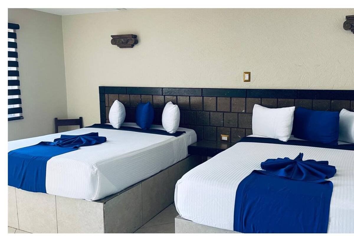 Ropa de cama hipoalergénica, colchones con pillow-top y wifi gratis 