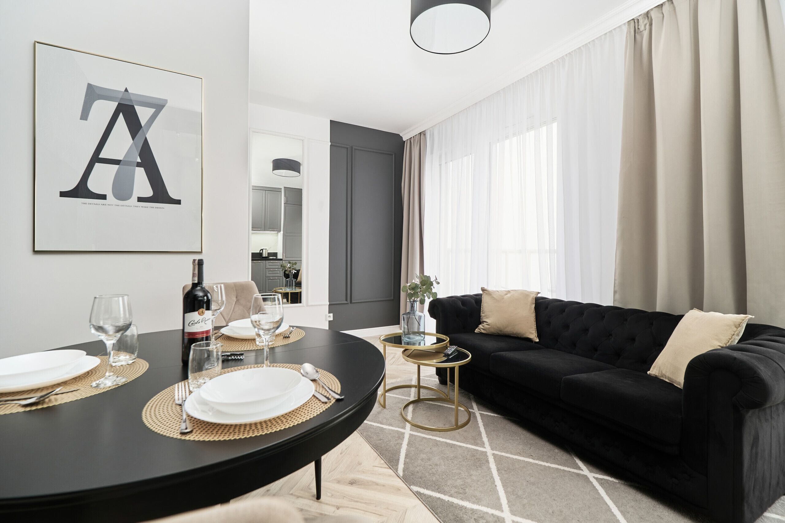 Apartment, 1 Bedroom, Balcony | Living room