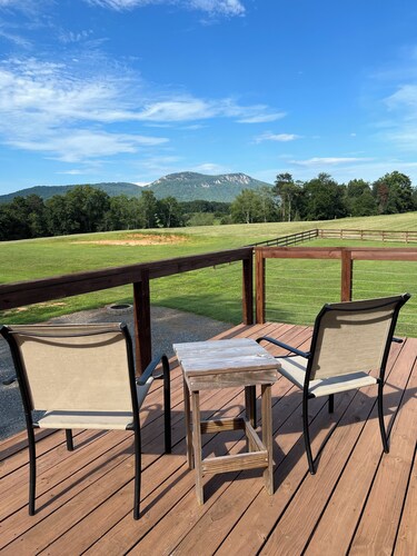 Barn Loft with Mountain Views, minutes from Hanging Rock State Park