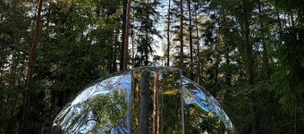 Privat gård med 42 bäddplatser vid badsjö mitt i naturen utanför Göteborg