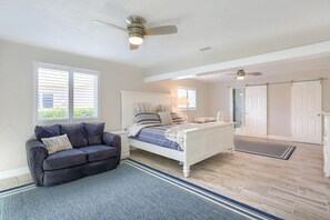 4 間睡房、熨斗/熨衫板、免費 Wi-Fi、床單