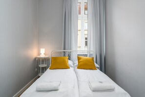 Apartamento, 2 quartos, cozinha | 2 quartos, roupa de cama