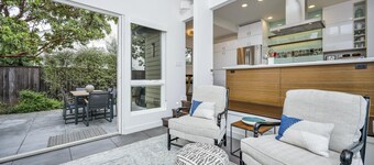 Heavenly Hideaway - Wine Tastings Included