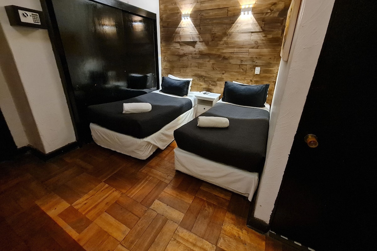 Basic Twin Room | In-room safe, free WiFi, bed sheets