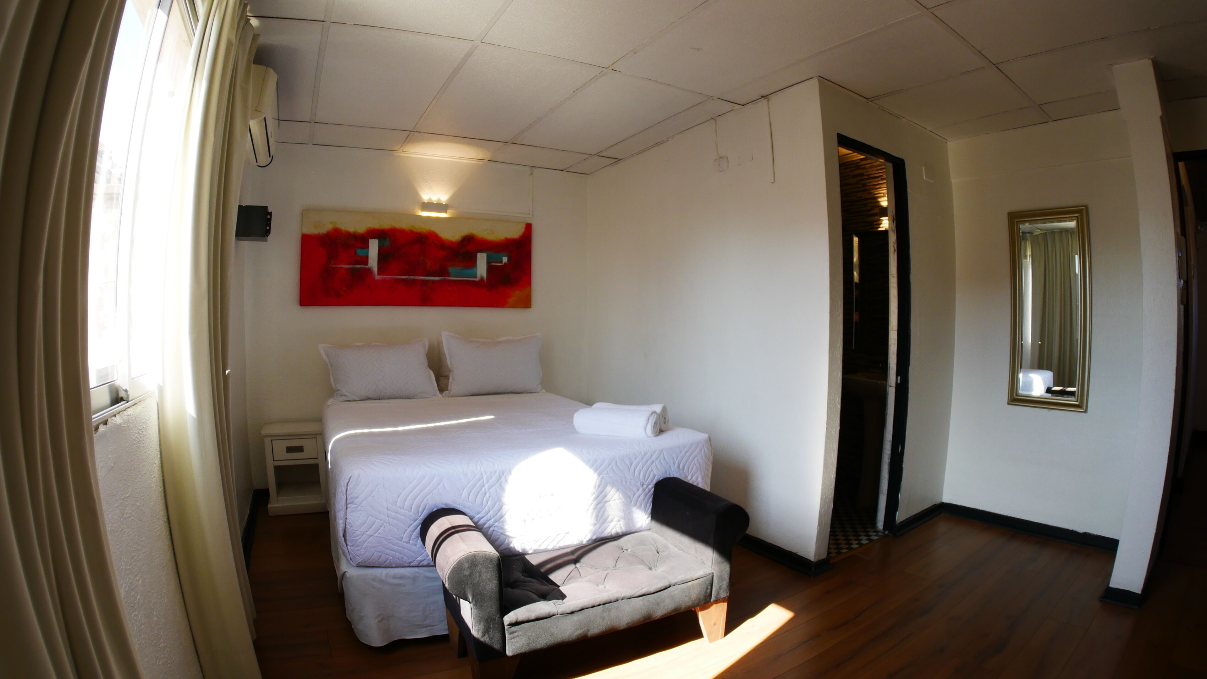 In-room safe, free WiFi, bed sheets