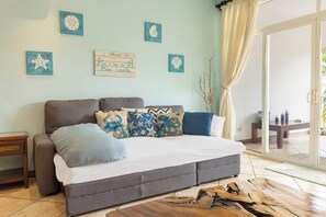 2 makuuhuonetta, tallelokero huoneessa, ilmainen Wi-Fi, vuodevaatteet