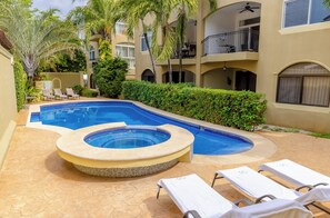 Outdoor pool - Stylish Beach Condo-steps to beach and restaurants (Playa Langosa)