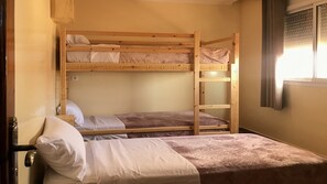 4 bedrooms, WiFi - Tamraghazout (tamraght)