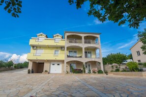 Villa, Smoking | 6 bedrooms - Villa Balen Zadarvillas (Benkovac)