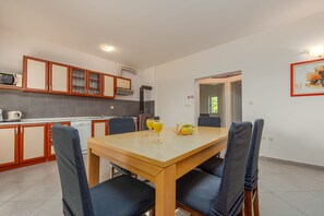 House | 4 bedrooms