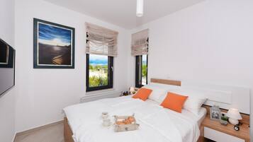 Villa | 3 bedrooms, WiFi