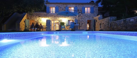 Villa | 5 habitaciones