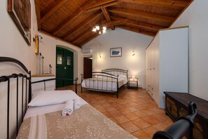 Villa, para fumadores | 3 habitaciones 