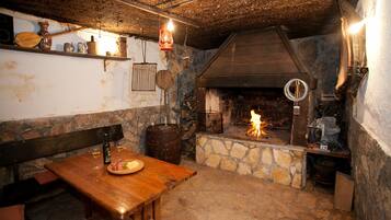 Villa, Smoking | 4 bedrooms