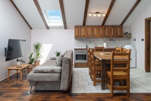 House, Smoking | 6 bedrooms