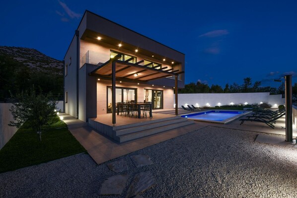 Villa | 5 bedrooms - Villa Royal Promons Zadarvillas (Starigrad)