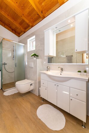 House - Villa Zlatni Dvori Zadarvillas (Razanac)