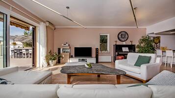 Vila | 4 kamar tidur dan Wi-Fi