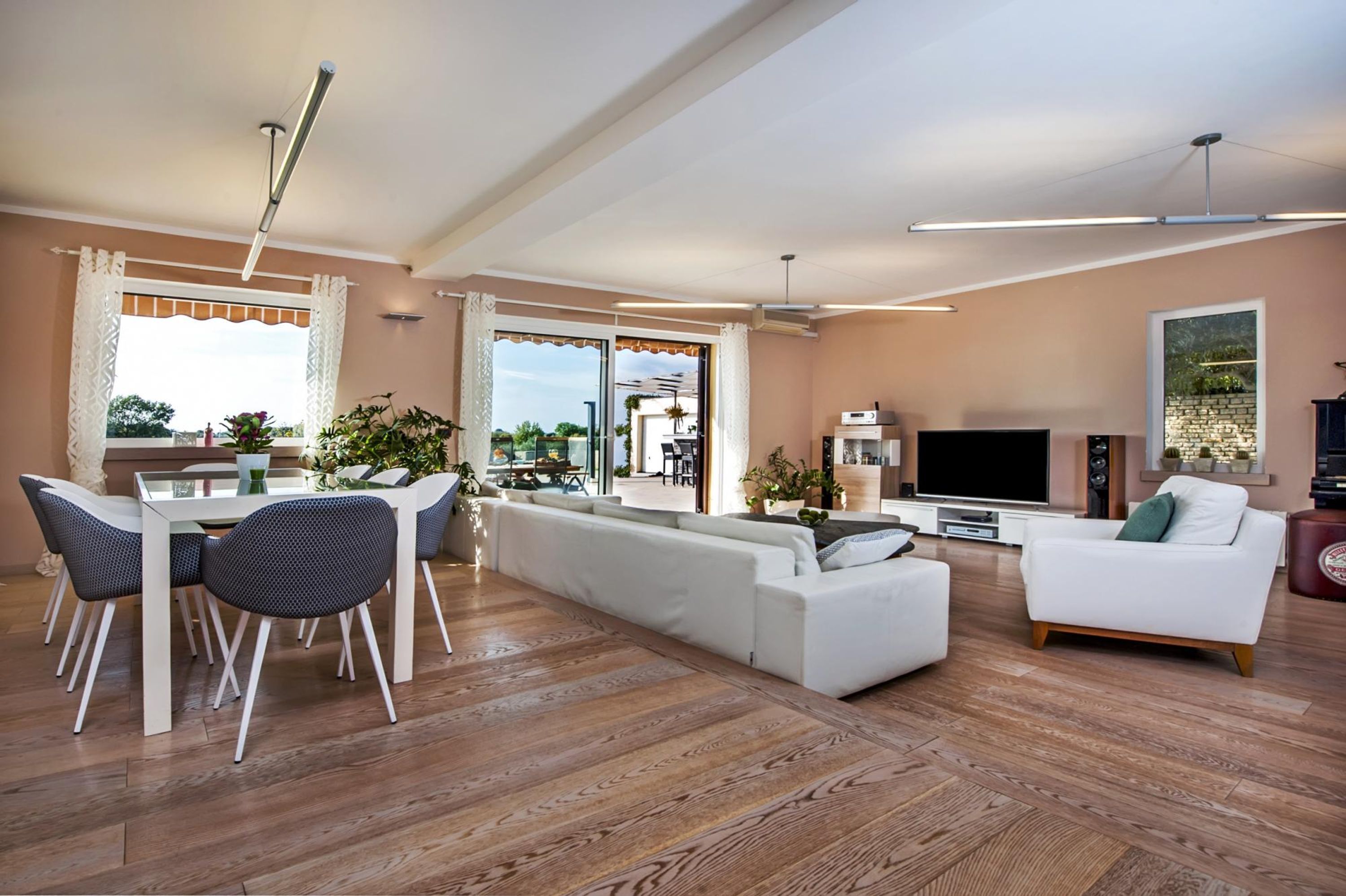 Villa | 4 bedrooms, WiFi