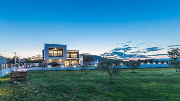 Villa, Raucher | 4 Schlafzimmer