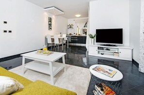 Villa | 4 Schlafzimmer, WLAN