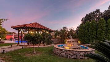 House, Smoking | 7 bedrooms