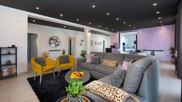 Villa | 3 bedrooms, WiFi