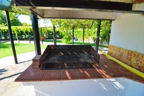 Villa | 3 bedrooms, bed sheets